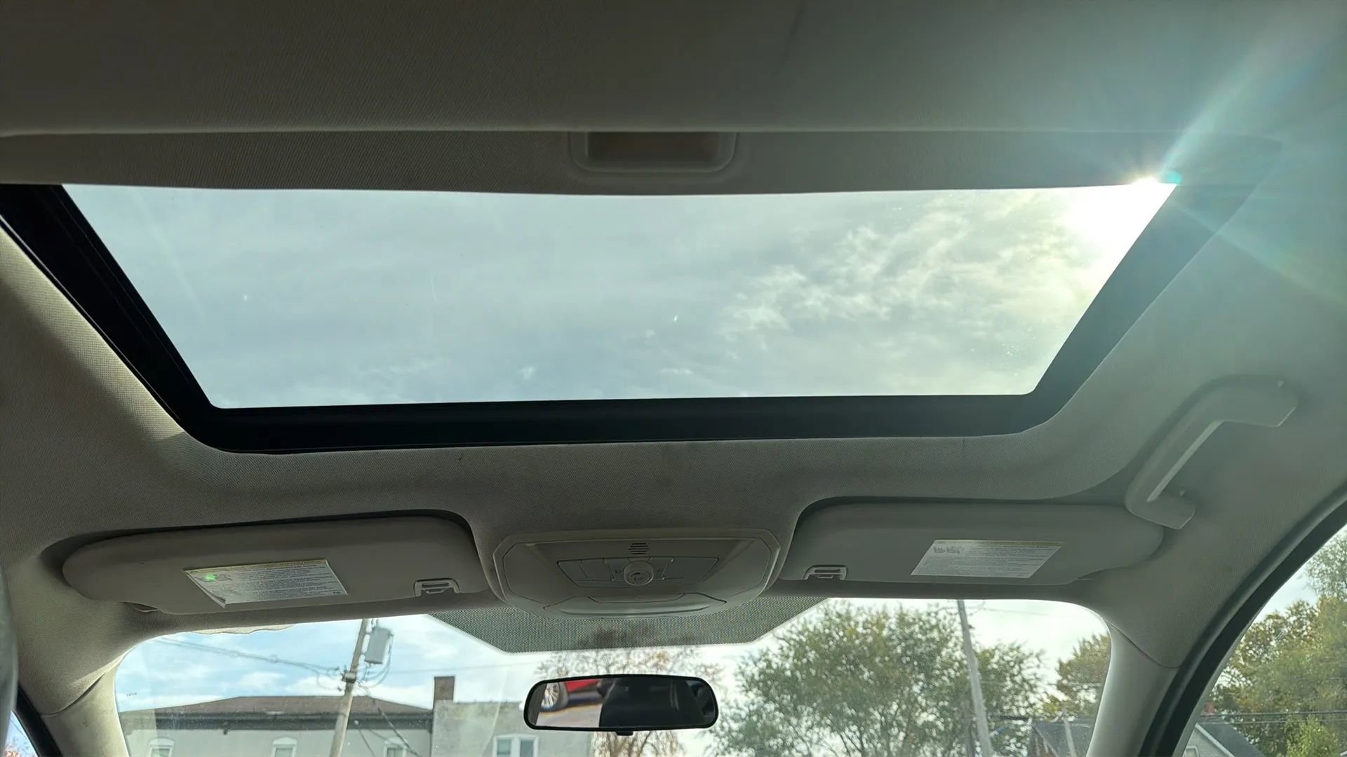 Used 2015 Ford Focus SE w/ Equipment Group 201A image 13