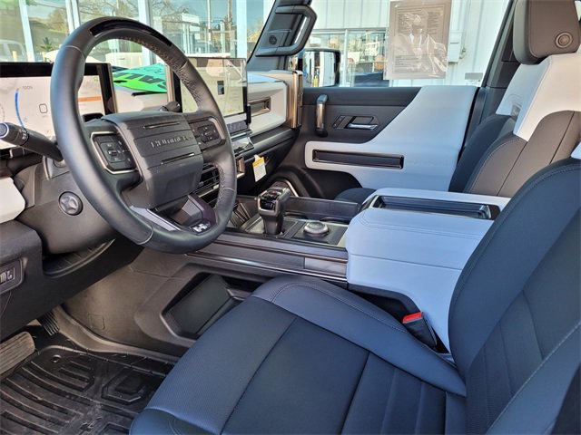 Used 2024 GMC Hummer EV 2X image 11