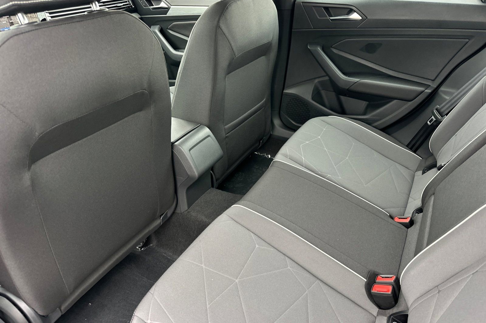 New 2025 Volkswagen Jetta Sport FWD image 12
