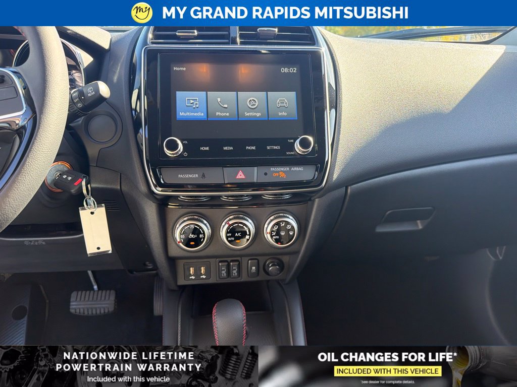 New 2027 Mitsubishi Outlander Sport LE AWD/4WD image 17