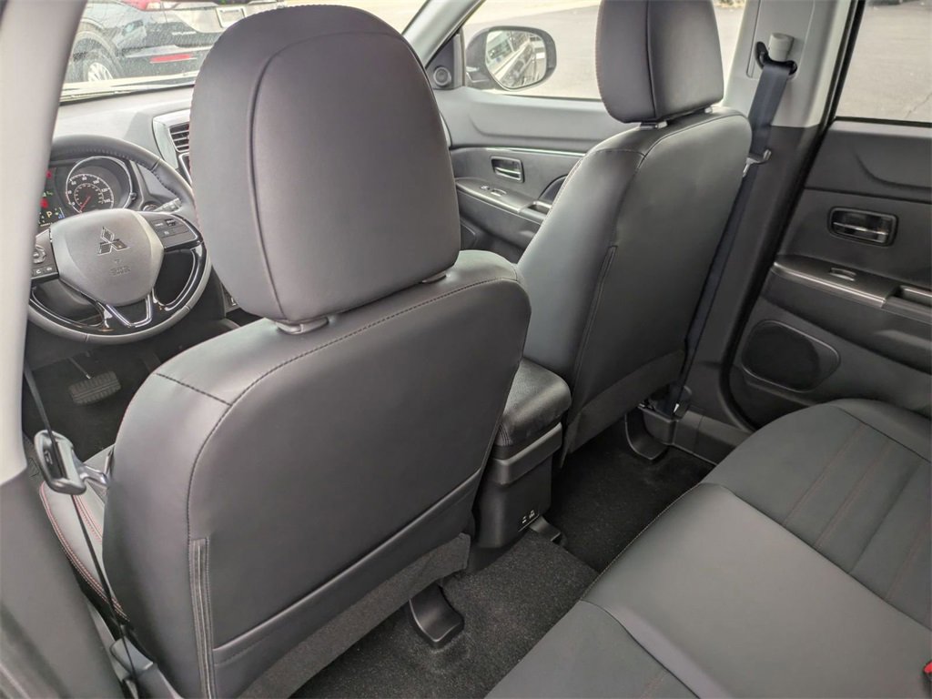 New 2025 Mitsubishi Outlander Sport SE image 24