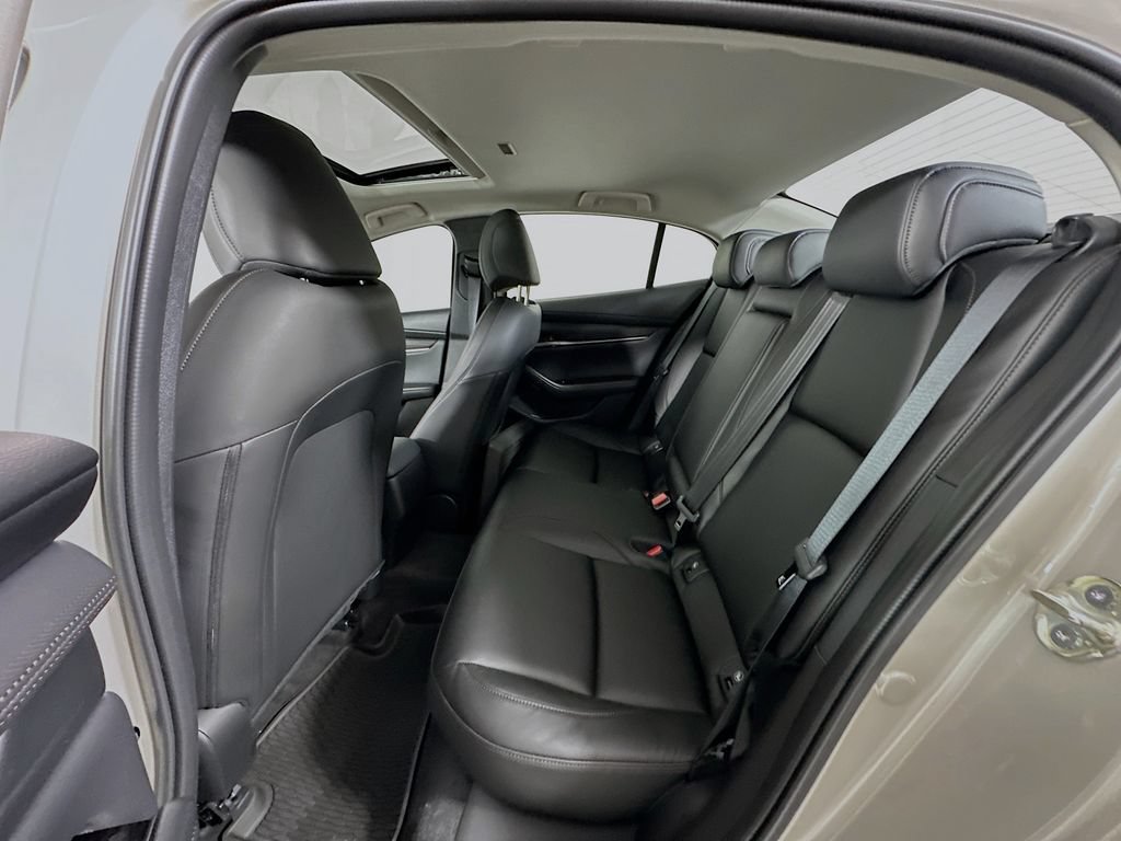 New 2026 MAZDA MAZDA3 2.5 S Sedan w/ Preferred Pkg FWD image 17