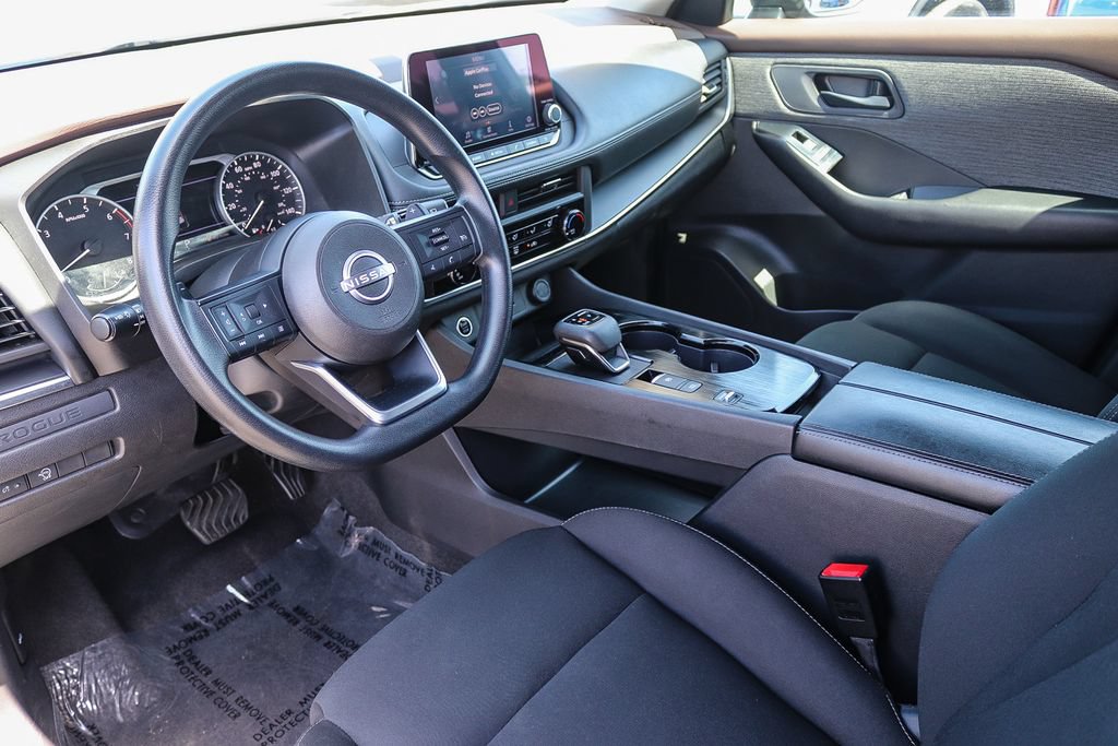 Used 2023 Nissan Rogue S FWD image 16