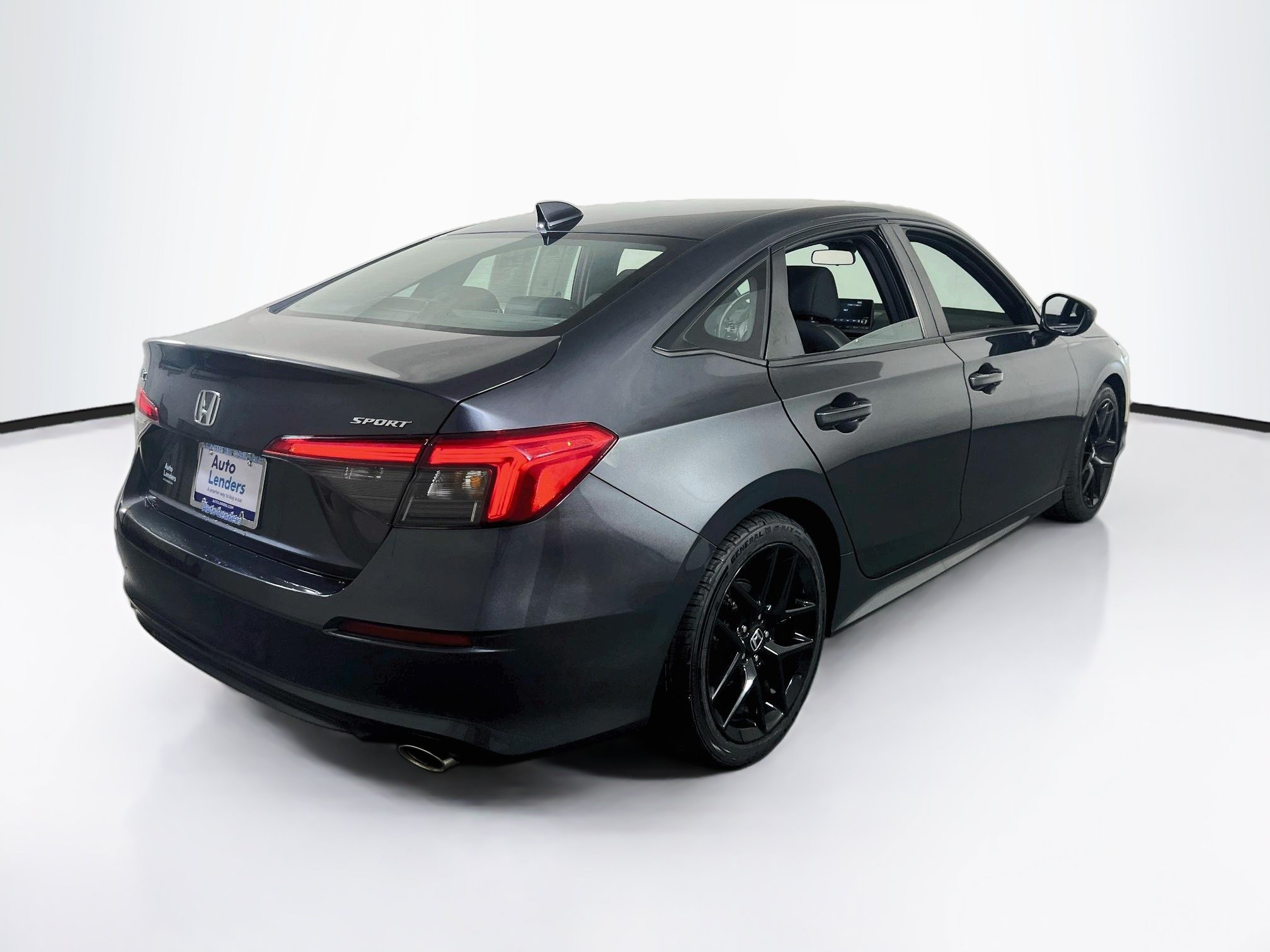 Used 2023 Honda Civic Sport image 5
