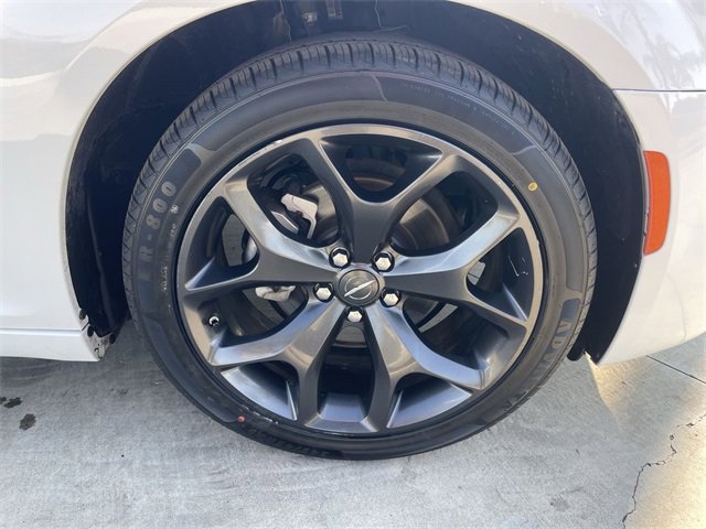 Used 2023 Chrysler 300 S image 34