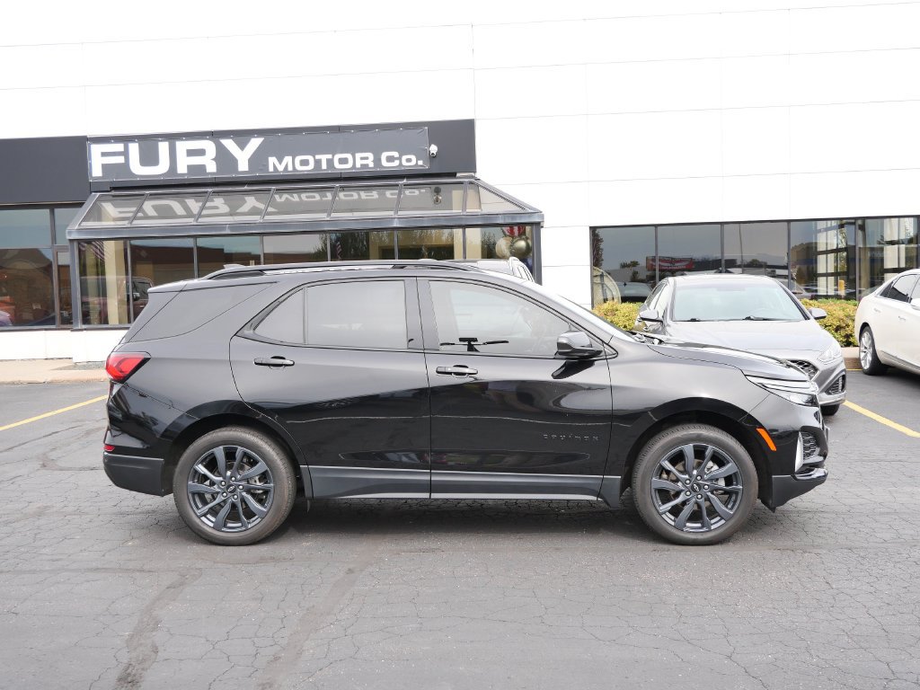 Used 2022 Chevrolet Equinox RS AWD/4WD image 1