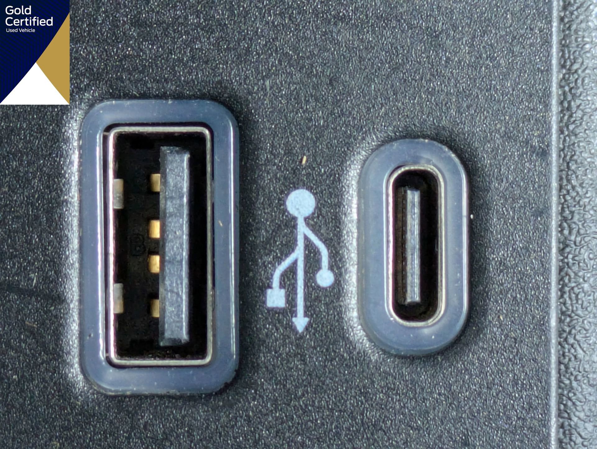 Certified 2022 Ford F250 Lariat w/ Tremor Off-Road Package image 29