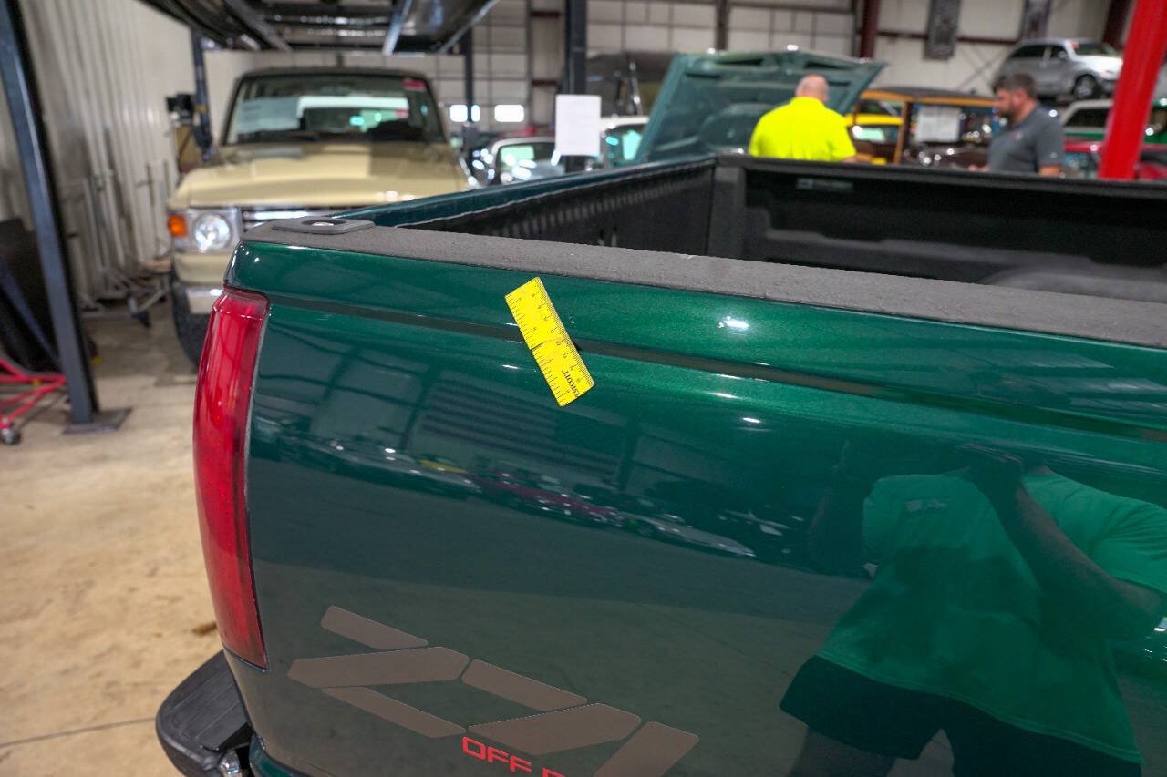 Used 1997 Chevrolet Silverado 1500 4x4 Extended Cab image 32
