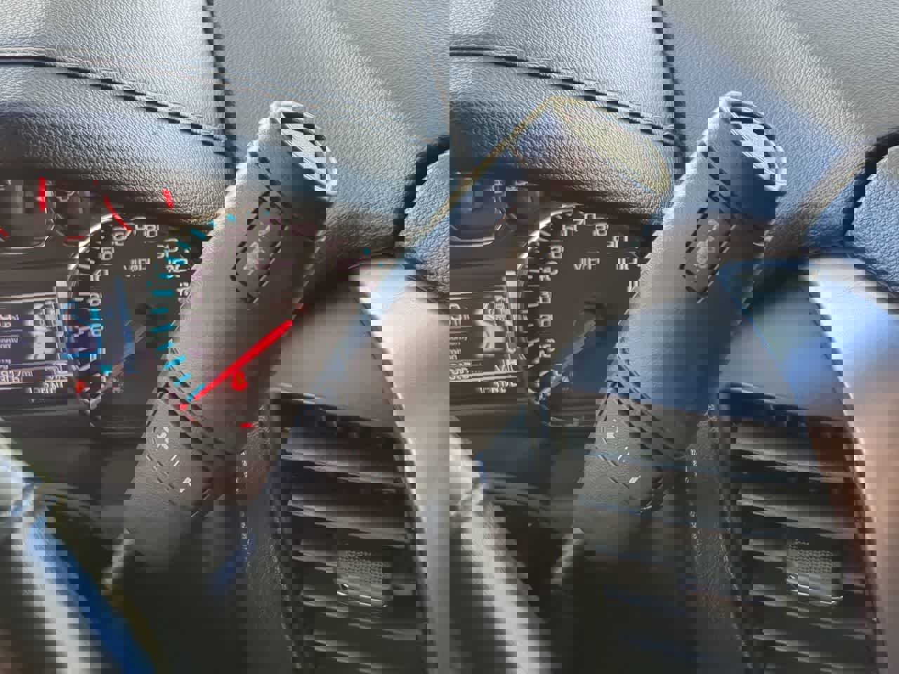 Used 2018 Chevrolet Tahoe LT w/ RST Edition image 29