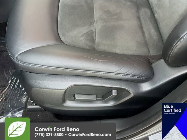 Used 2019 MAZDA CX-5 Touring image 22