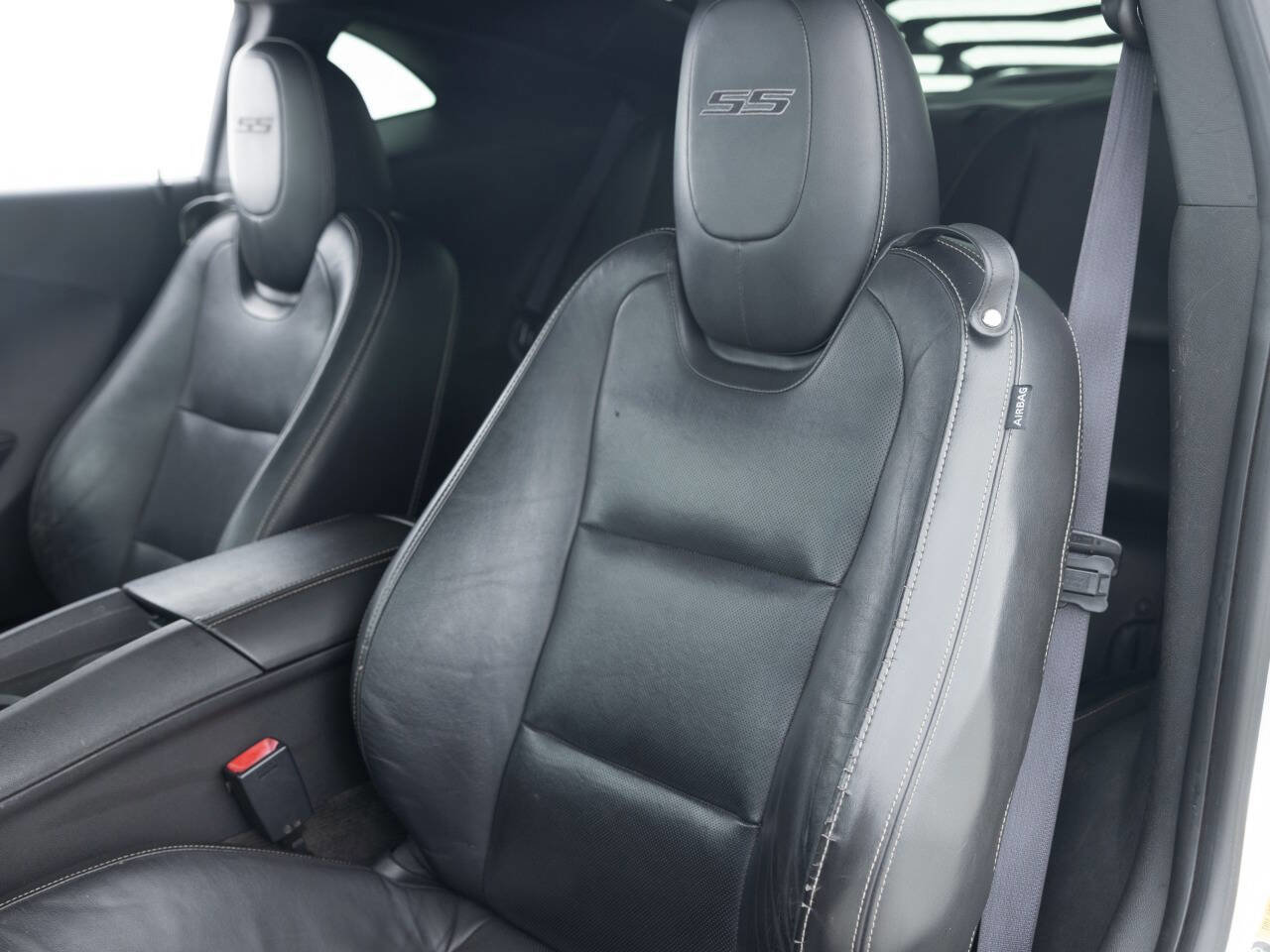 Used 2010 Chevrolet Camaro SS w/ RS Package image 24