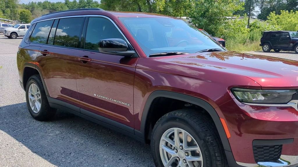 New 2025 Jeep Grand Cherokee L Laredo w/ Luxury Tech Group I image 7