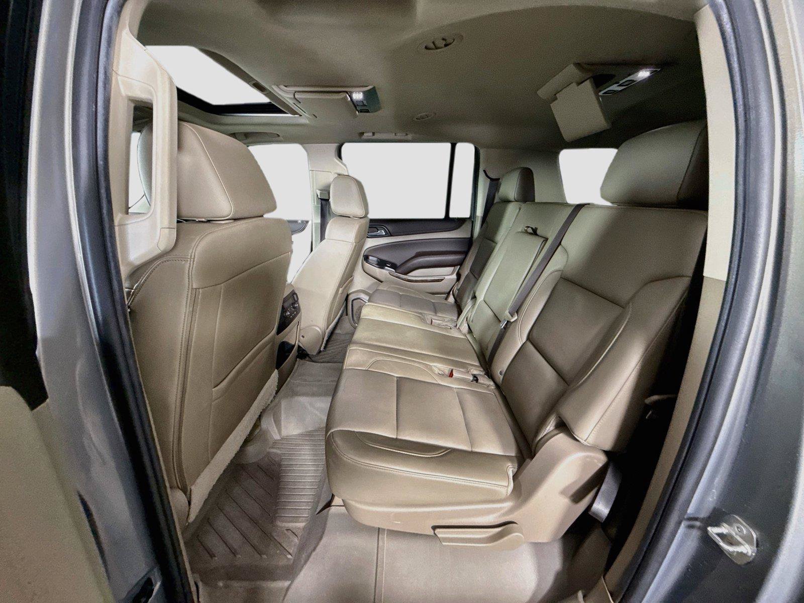 Used 2018 Chevrolet Suburban LT w/ LT Signature Package AWD/4WD image 19