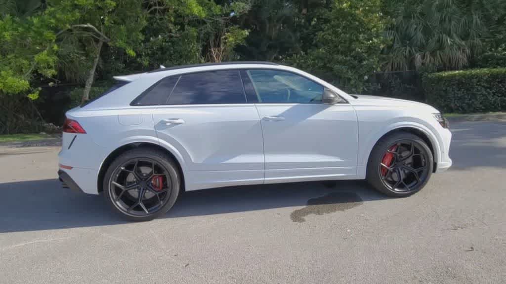 New 2026 Audi RS Q8 performance AWD/4WD image 9