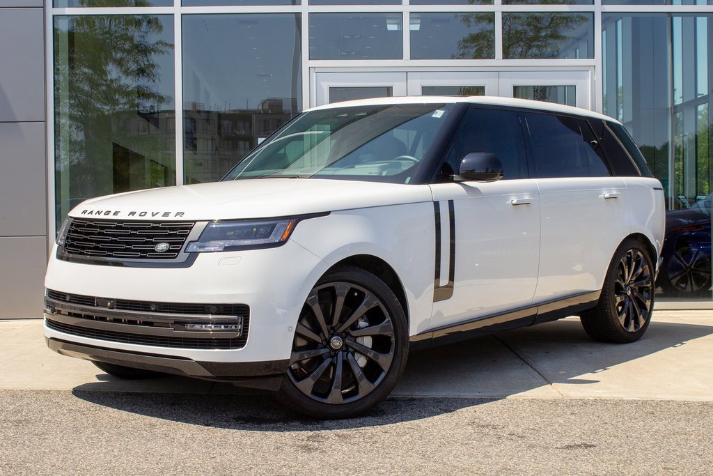 Used 2024 Land Rover Range Rover Long Wheelbase SE
