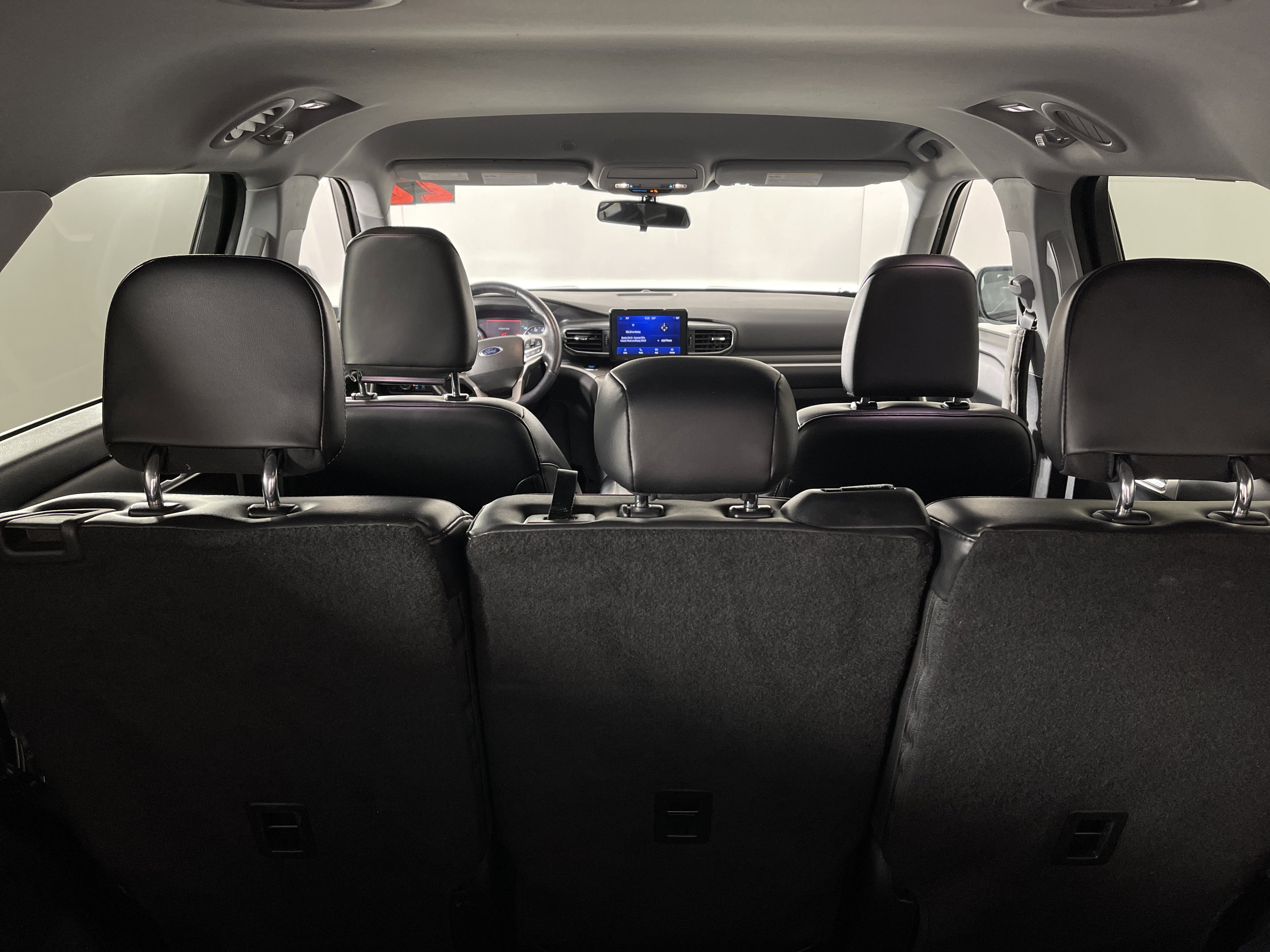 Used 2022 Ford Explorer XLT w/ Equipment Group 202A image 16