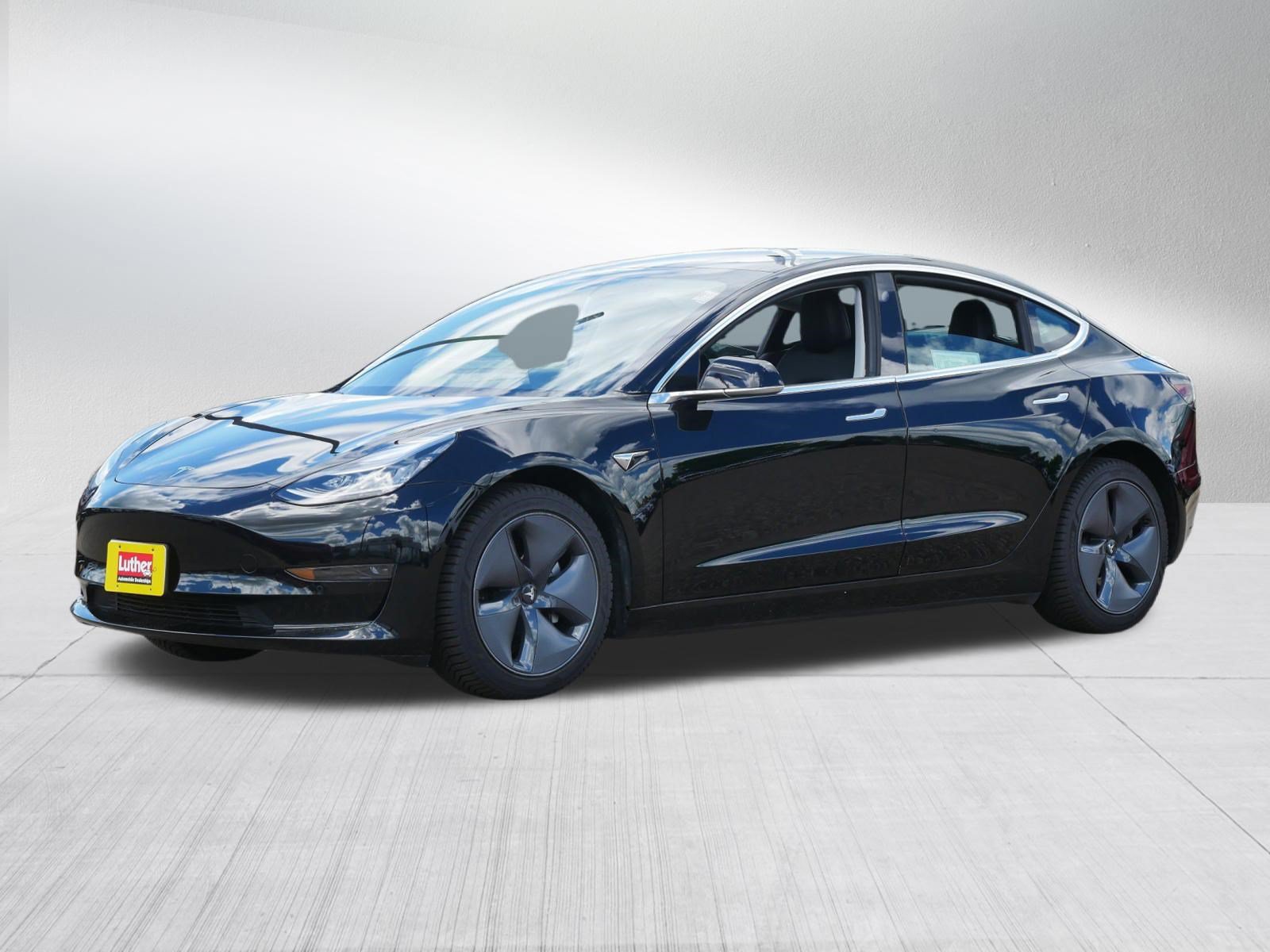 Used 2020 Tesla Model 3 Standard Range RWD image 3