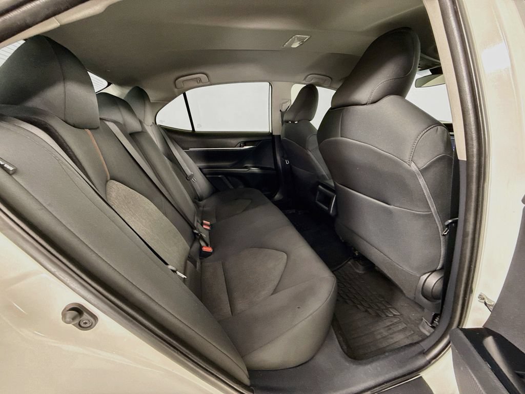 Certified 2020 Toyota Camry LE FWD image 28