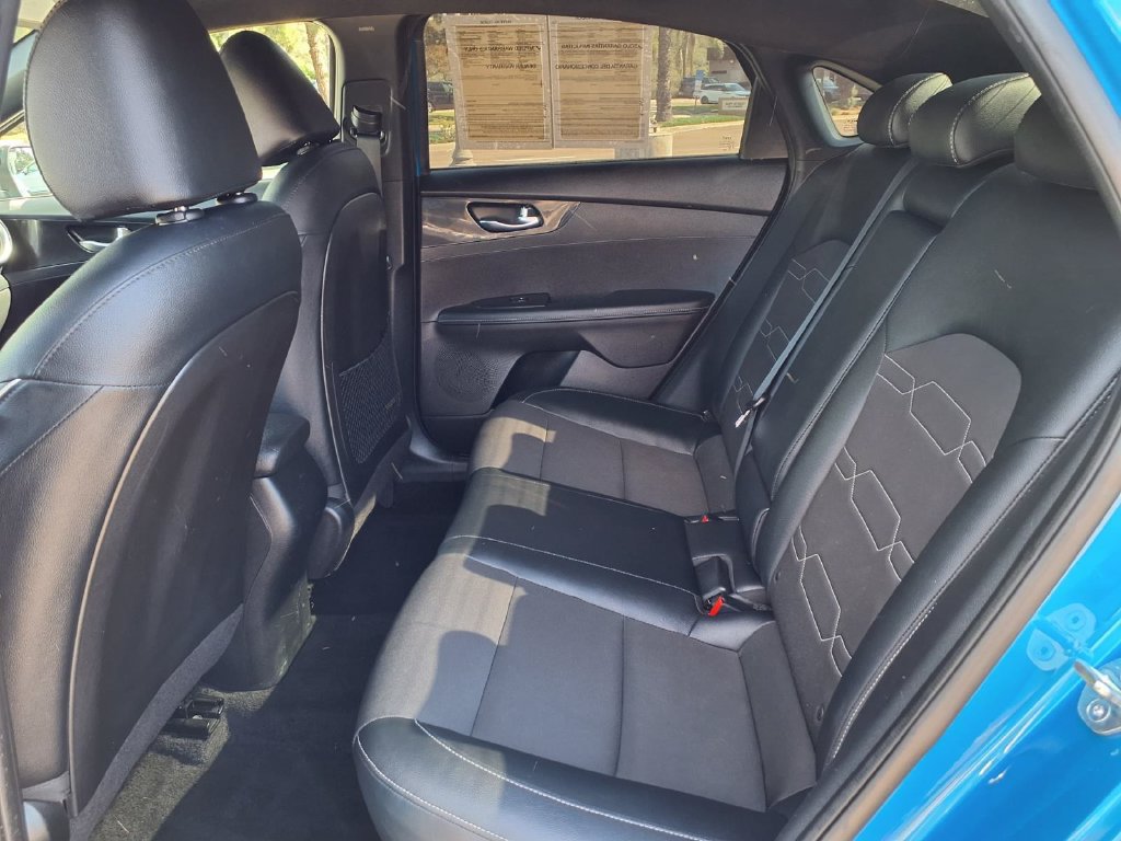 Certified 2023 Kia Forte GT-Line w/ GT-Line Technology Package FWD image 13