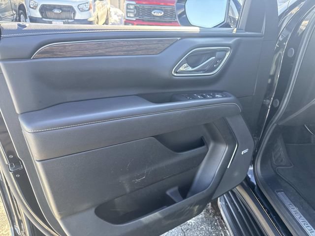 Used 2024 Chevrolet Tahoe Premier AWD/4WD image 19
