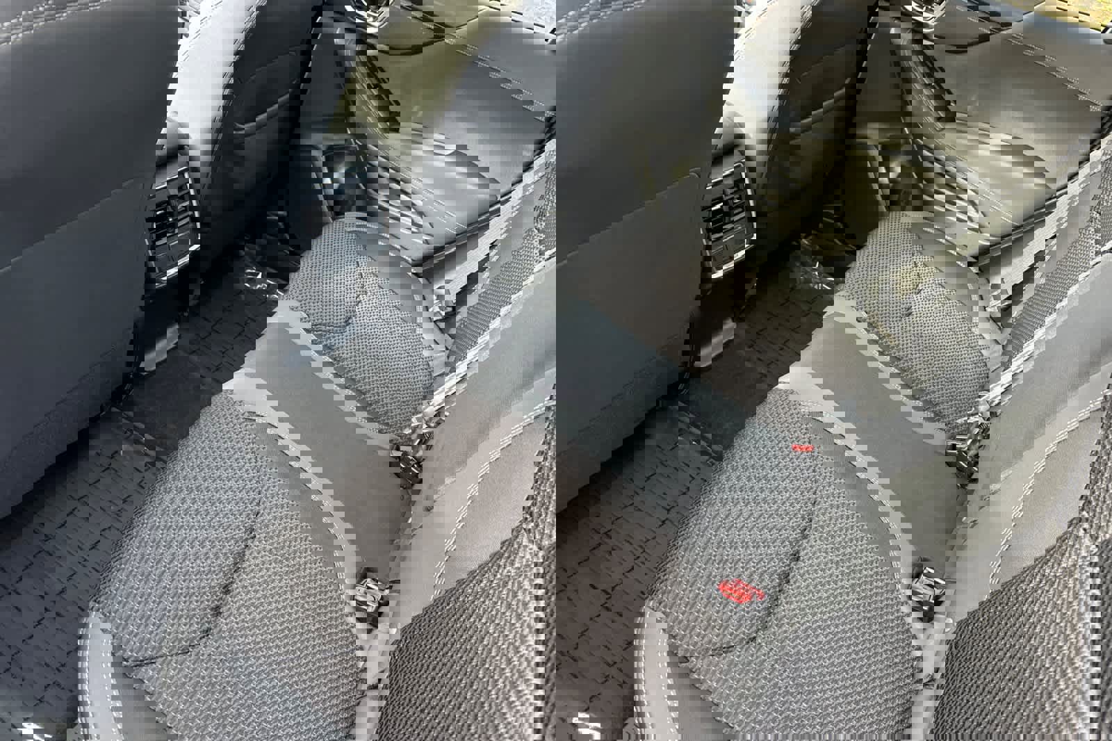 Used 2024 Subaru Forester Premium AWD/4WD image 4