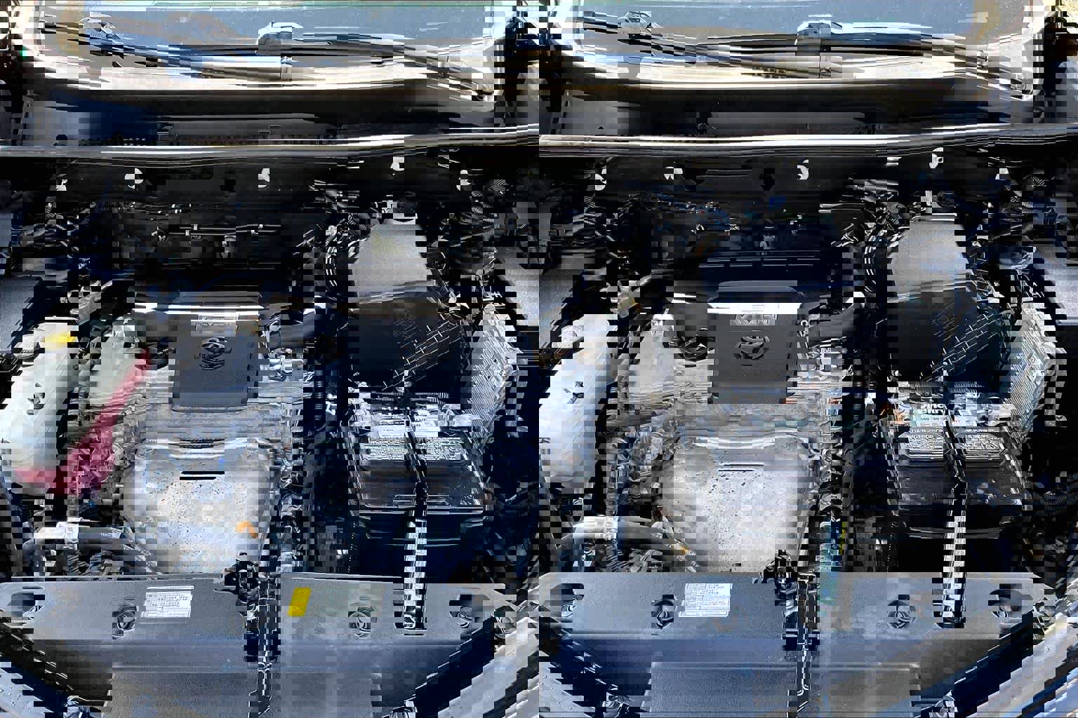 Used 2017 Toyota RAV4 XLE w/ All Weather Liner Package image 32