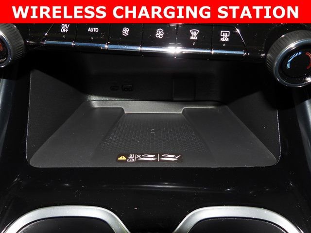Used 2024 Chevrolet Traverse RS w/ LPO, Floor Liner Package image 17