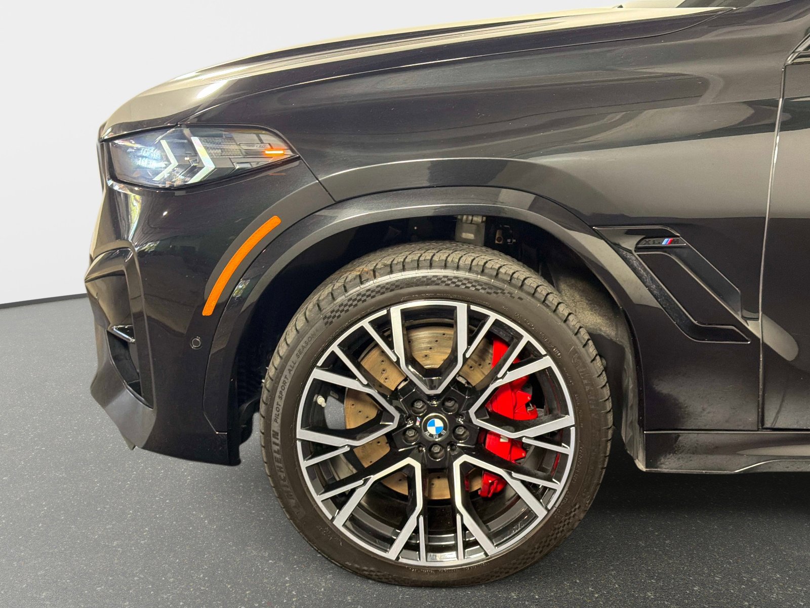 Used 2025 BMW X6 M Competition AWD/4WD image 12