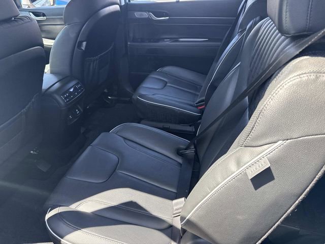 Used 2024 Hyundai Palisade Limited AWD/4WD image 13