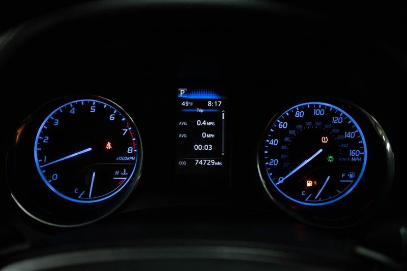 Used 2020 Toyota Camry SE w/ Carpet Mat Package image 16