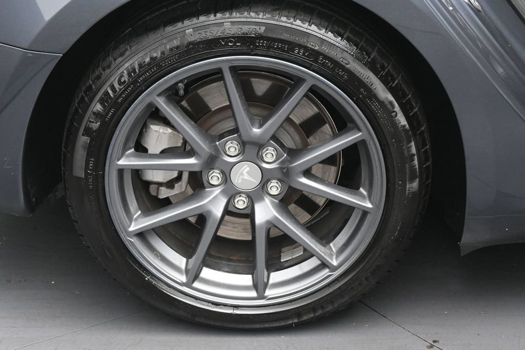 Used 2023 Tesla Model 3 Standard Range RWD image 32