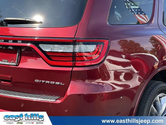 Certified 2022 Dodge Durango Citadel AWD/4WD image 9