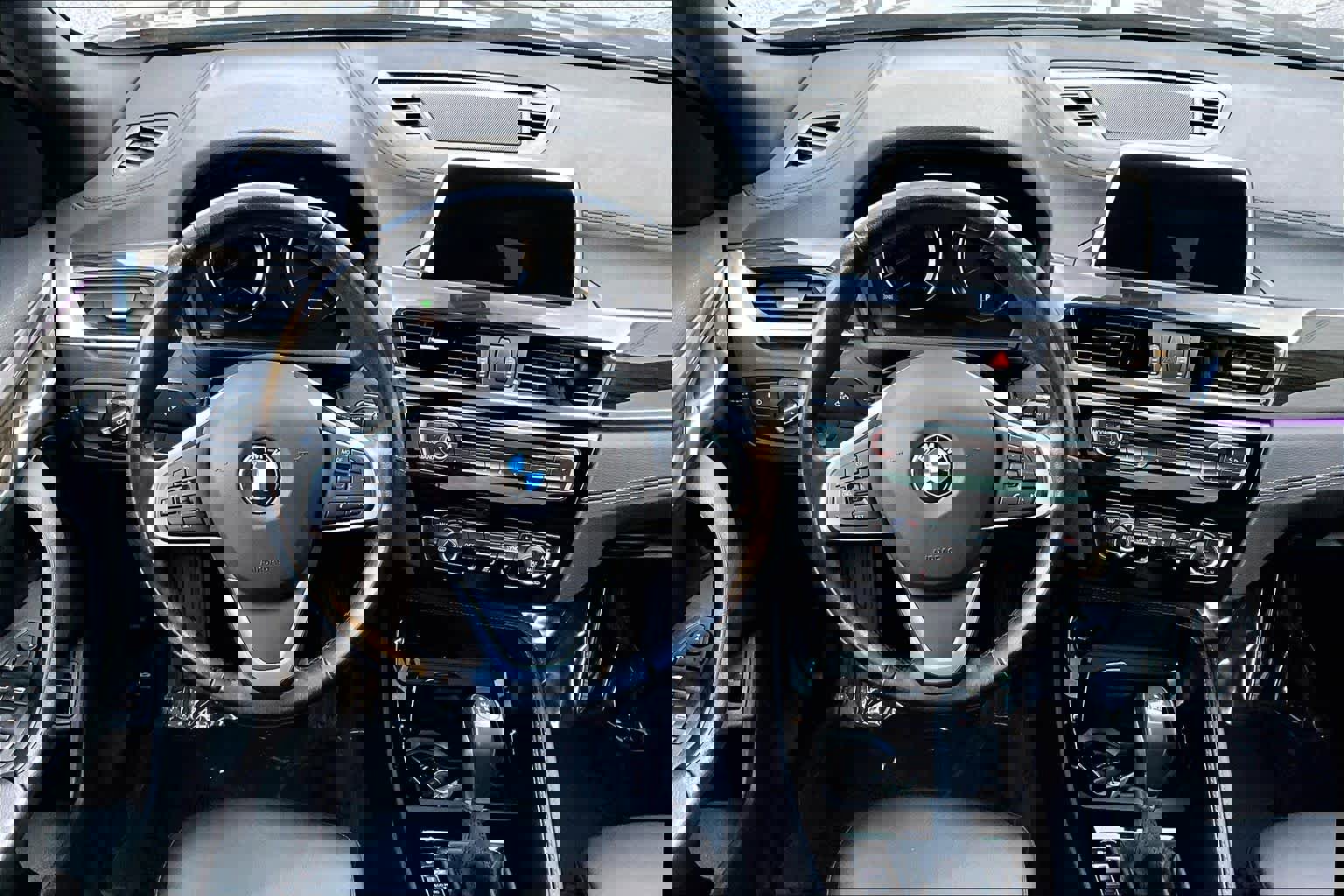 Used 2018 BMW X2 sDrive28i w/ Convenience Package image 5