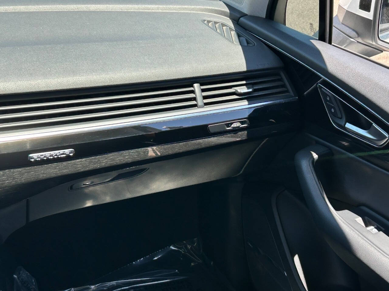 Used 2019 Audi Q7 3.0T Premium Plus AWD/4WD image 20