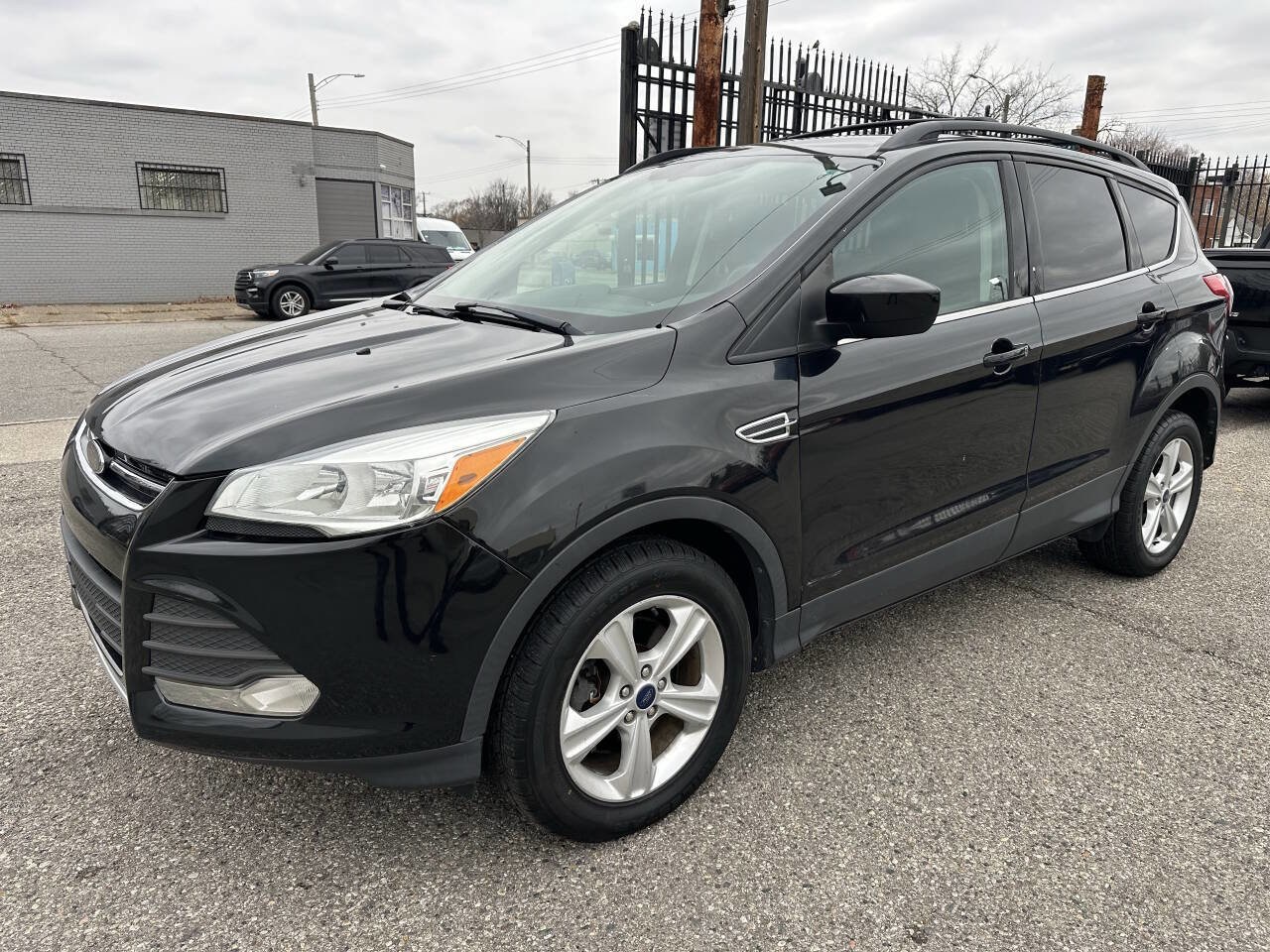 Used 2013 Ford Escape SE image 1