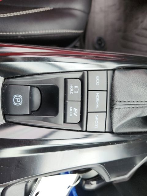 Certified 2025 Toyota Camry SE image 20