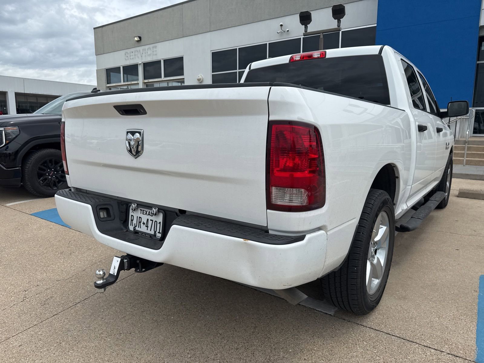 Used 2018 RAM 1500 Express w/ Express Value Package RWD image 5