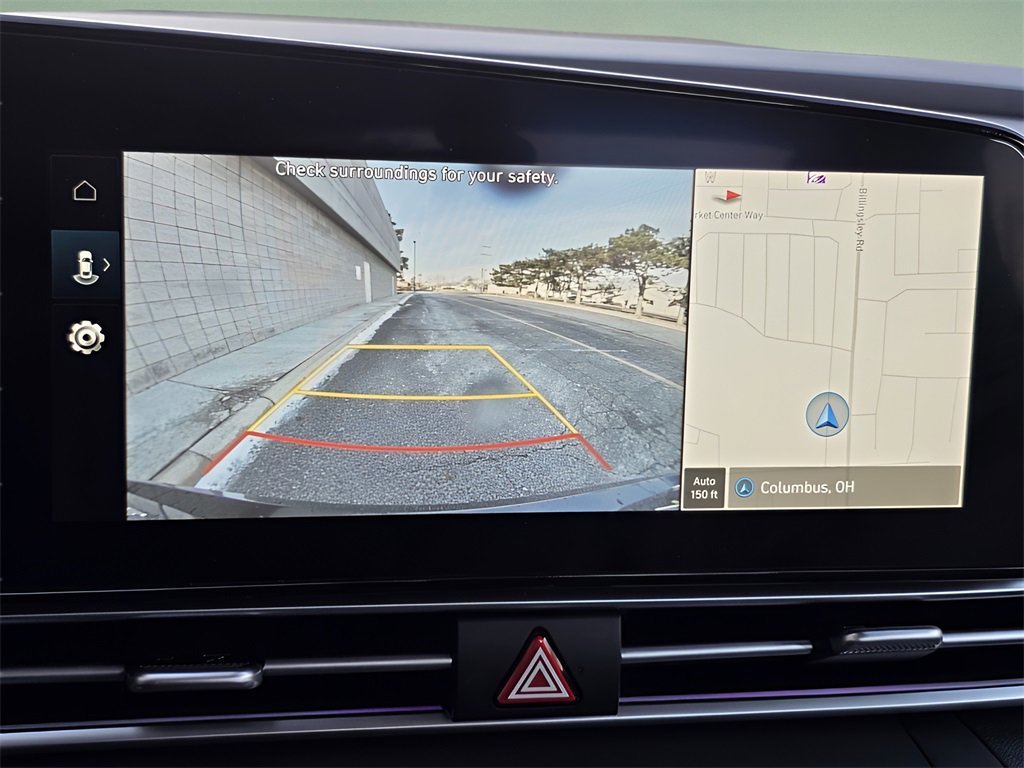 Certified 2025 Hyundai Elantra Limited image 31