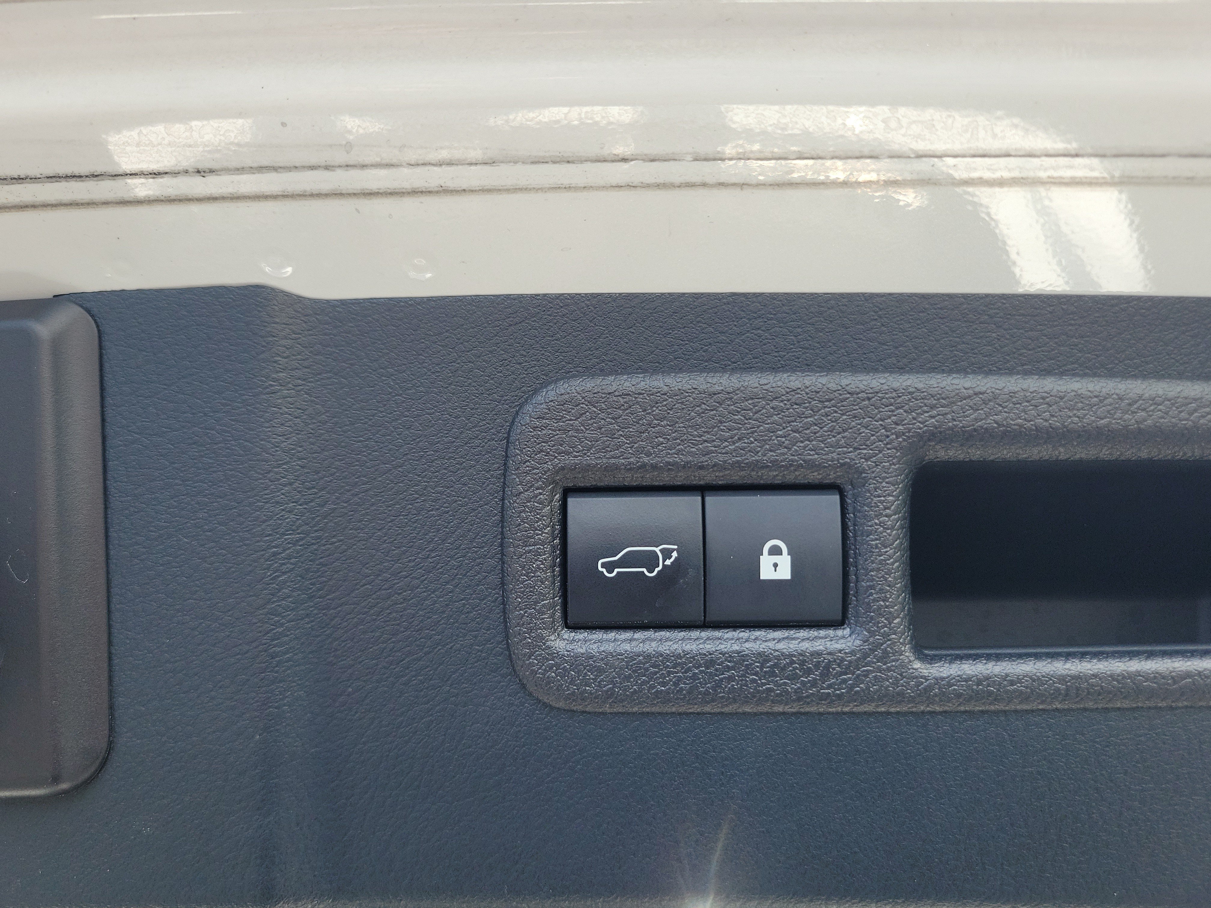 Used 2021 Lexus NX 300 F Sport w/ Accessory Package AWD/4WD image 11