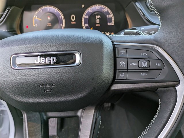 New 2026 Jeep Grand Cherokee Laredo image 15