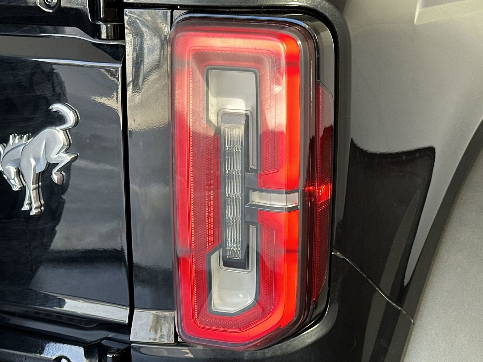 Used 2021 Ford Bronco Badlands image 25