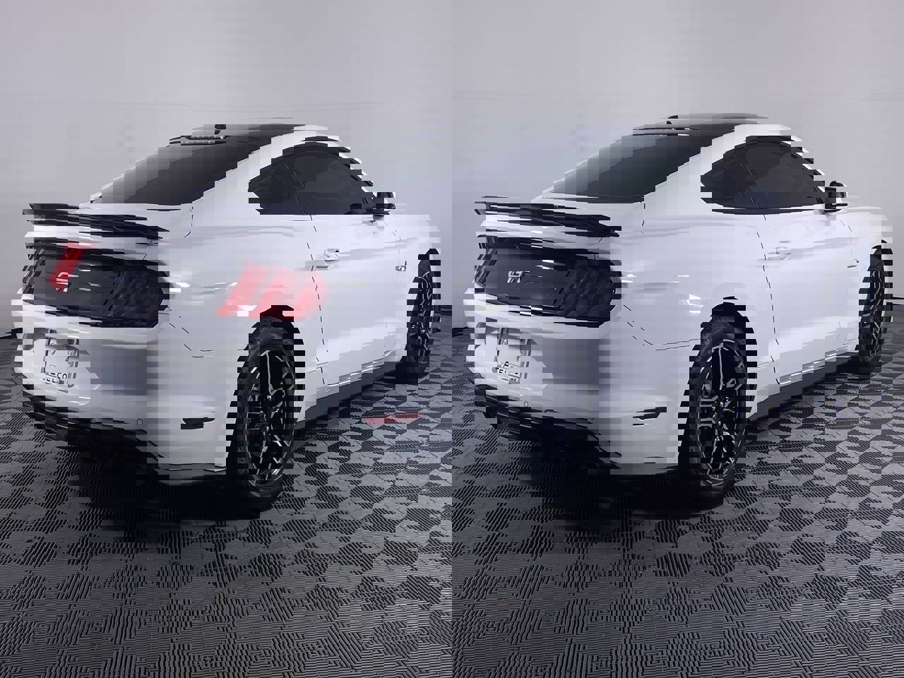 Used 2019 Ford Mustang GT Premium w/ Equipment Group 401A image 19