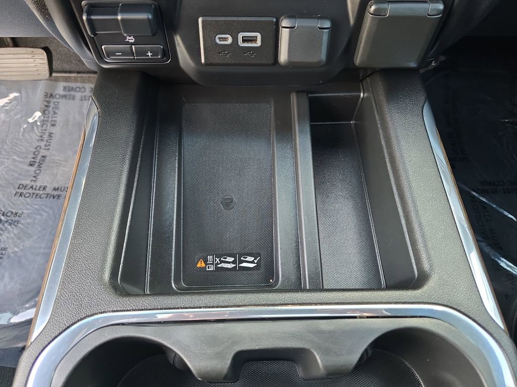 Used 2020 Chevrolet Silverado 2500 High Country AWD/4WD image 18