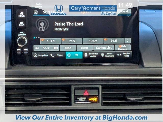 Used 2024 Honda Pilot Touring image 29