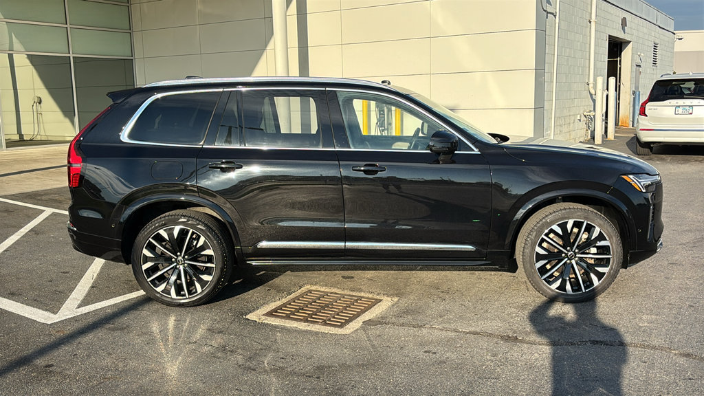Certified 2026 Volvo XC90 B6 Plus AWD/4WD image 27