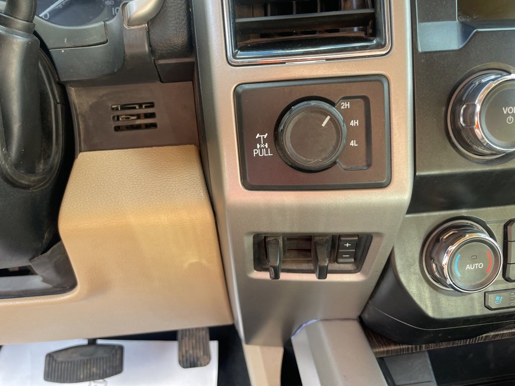 Used 2021 Ford F250 Lariat w/ Lariat Value Package image 18