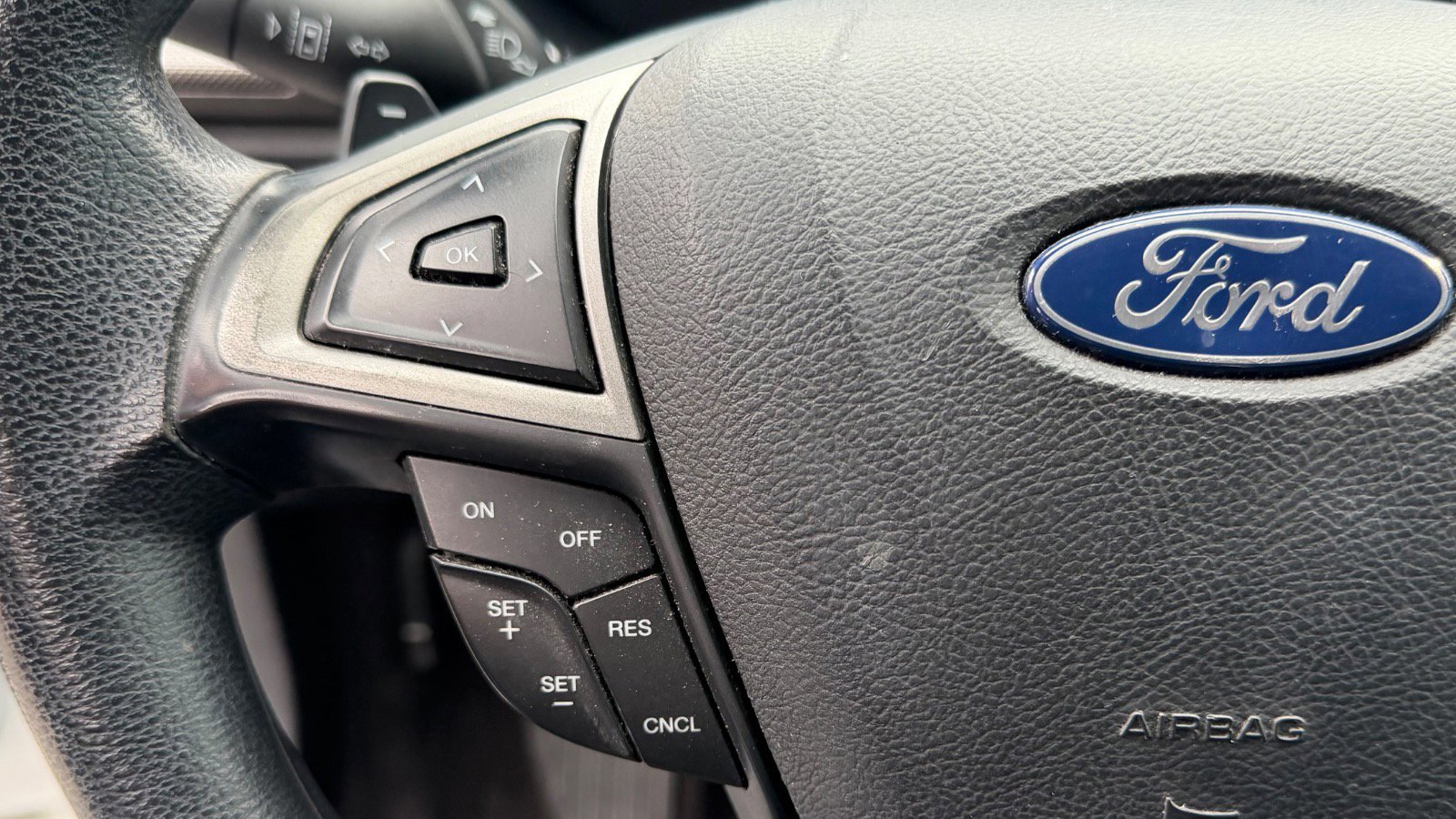 Certified 2019 Ford Fusion SE image 28