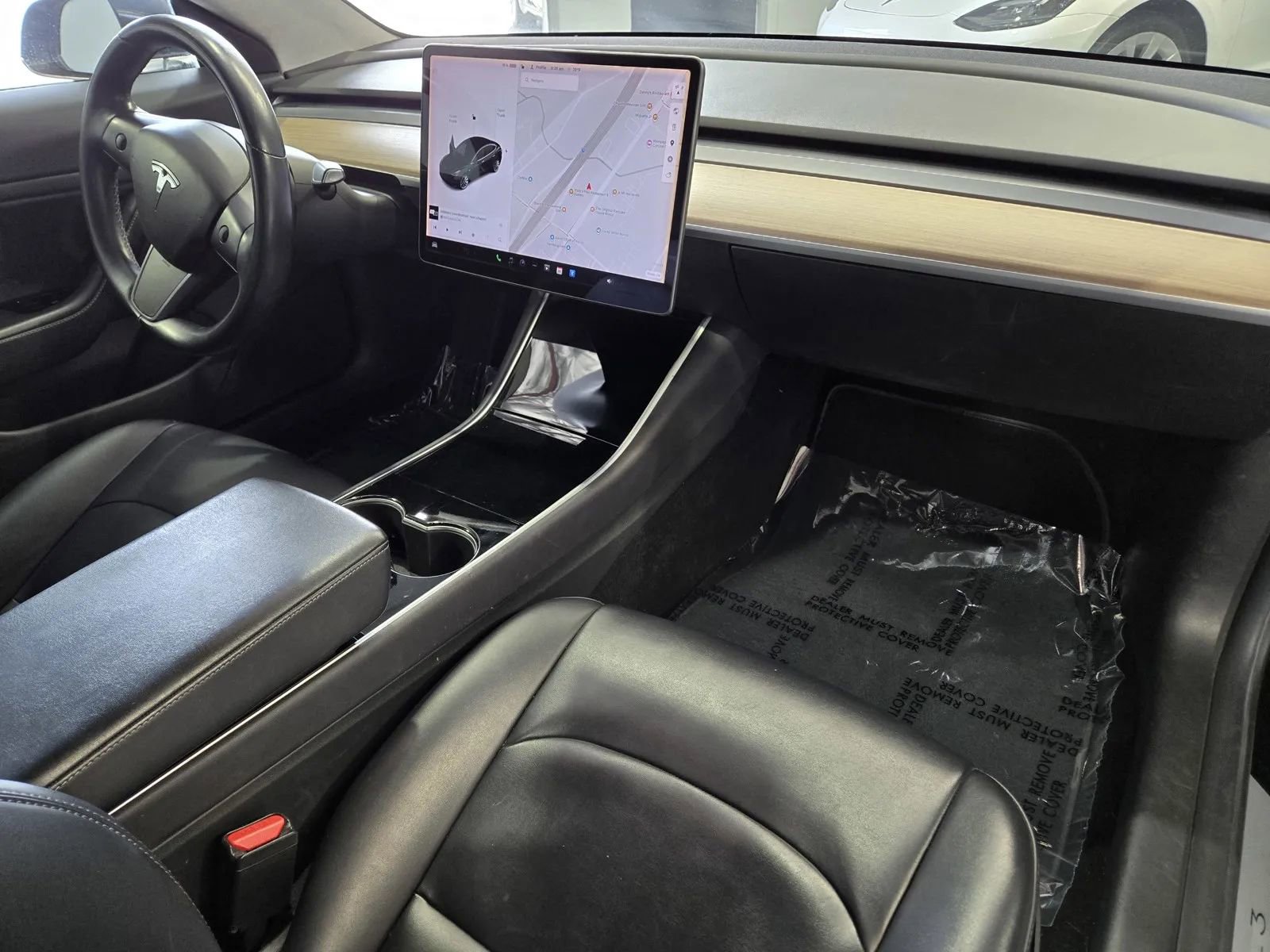 Used 2017 Tesla Model 3 Long Range RWD image 5