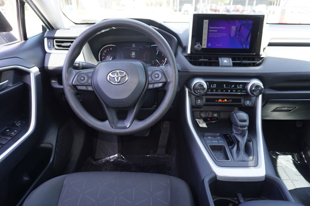 Certified 2023 Toyota RAV4 XLE FWD image 11