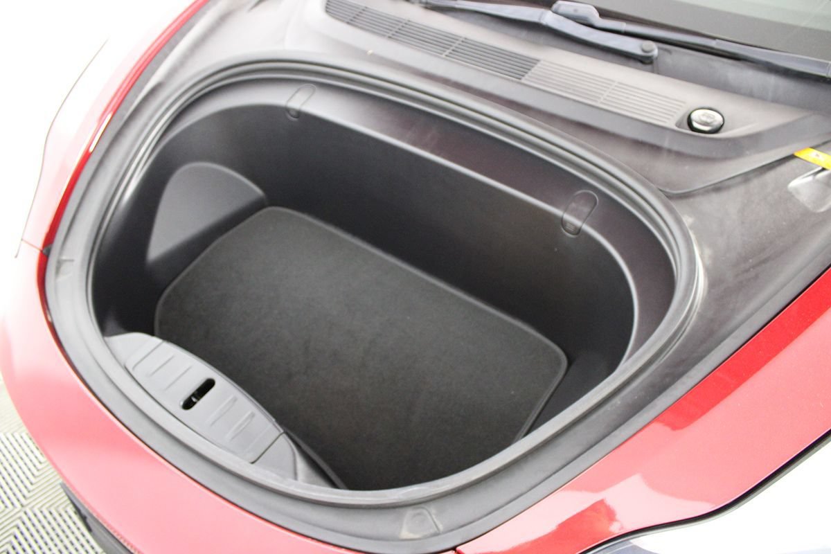 Used 2018 Tesla Model 3 Performance AWD/4WD image 29
